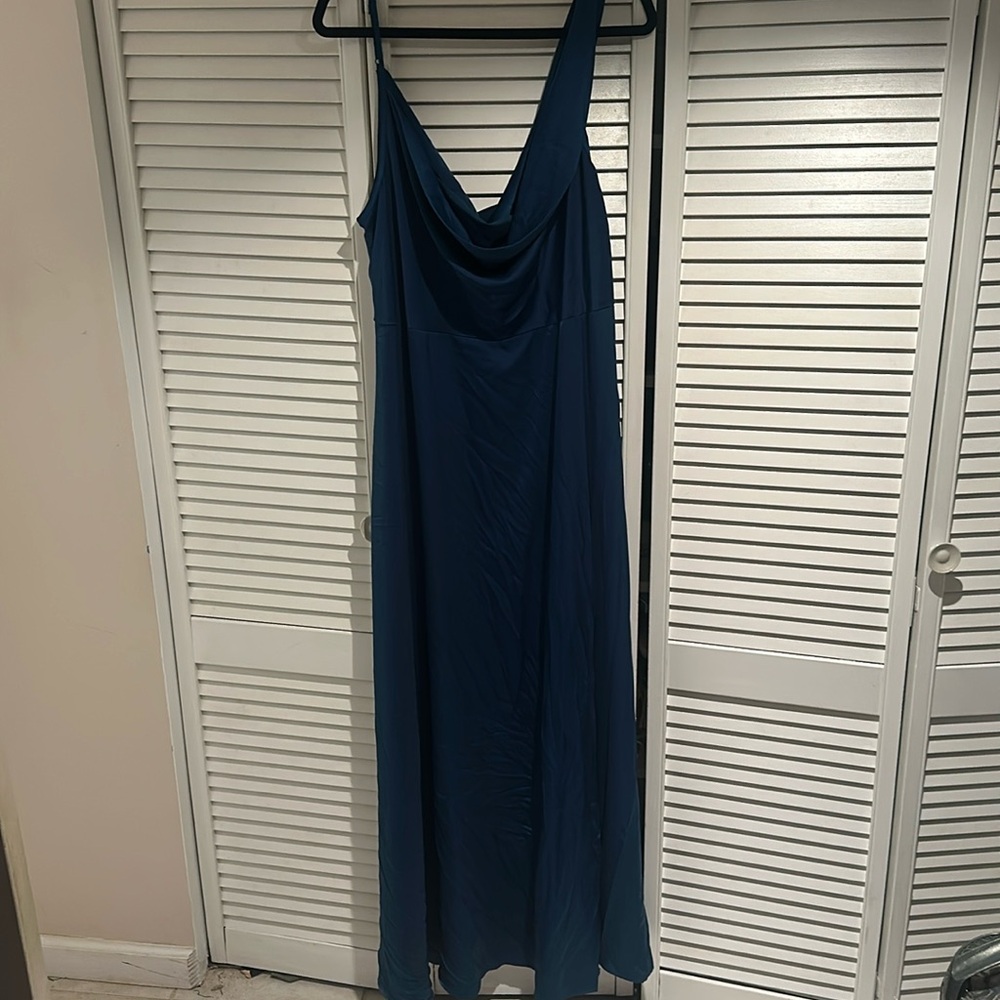 SHEIN Belle Elegant Plus Size Dress With Asymmetric Swing Neckline & Side Slit
